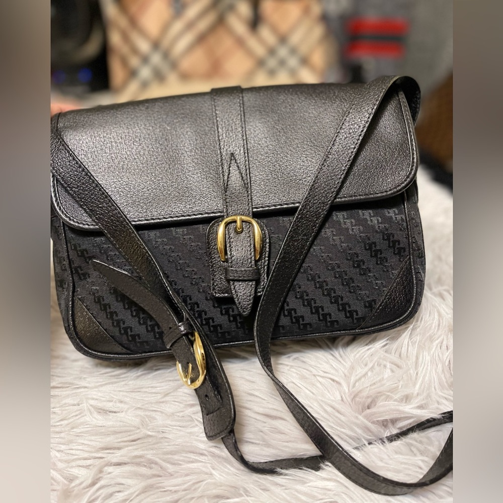 Gucci crossbody bag